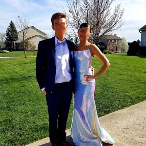 COPY - COPY - Vienna Prom iridescent white sequin size 2 GORGEOUS DRESS!!